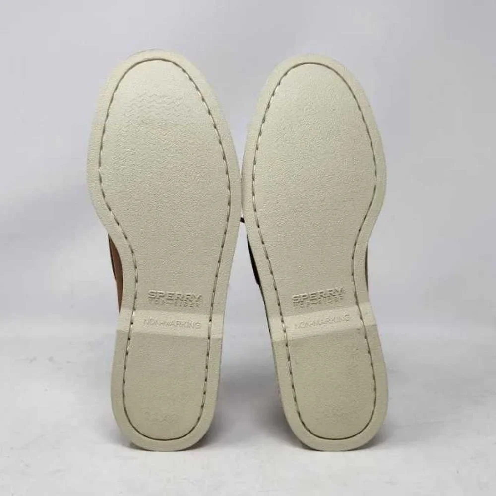 Men's 8 Sperry Gold Cup Authentic Original 2-eye boat shoes soft tan leather